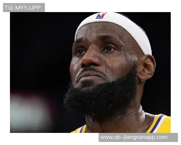 弗拉格18岁单场得分25创历史仅次于詹姆斯的辉煌成就 弗拉格18岁单场得分25创历史仅次于詹姆斯的辉煌成就