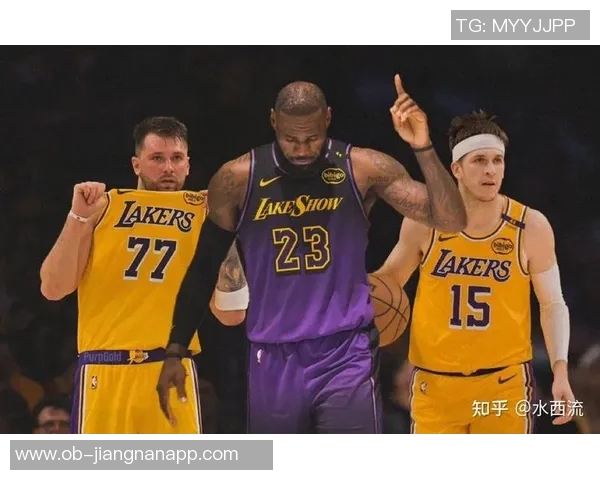 湖人应依靠年轻球员与东契奇和里夫斯搭档而非依赖41岁詹姆斯