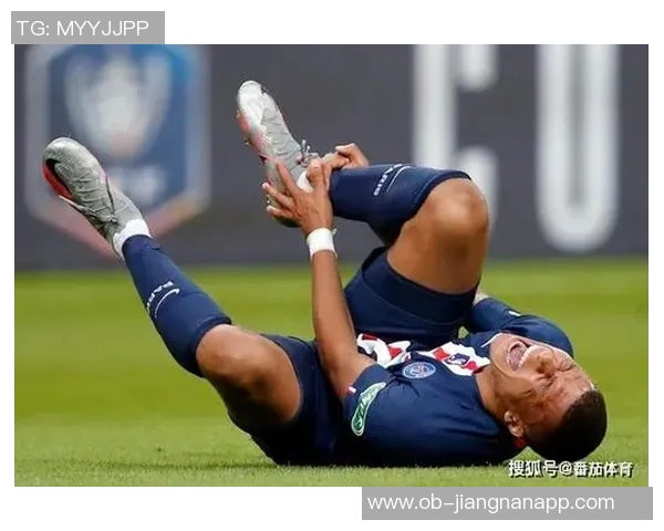 迈阿密国际官方确认雷吉隆右腿膝关节遭遇二级扭伤伤情更新